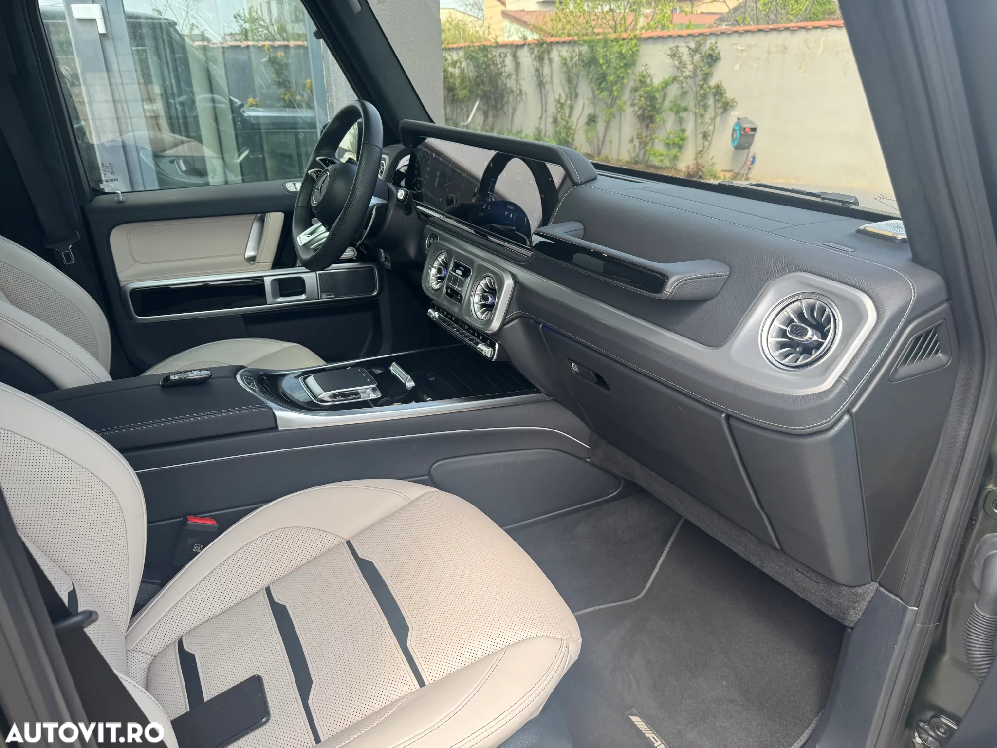 Mercedes-Benz G AMG 63 AMG Speedshift 9G-TRONIC - 11
