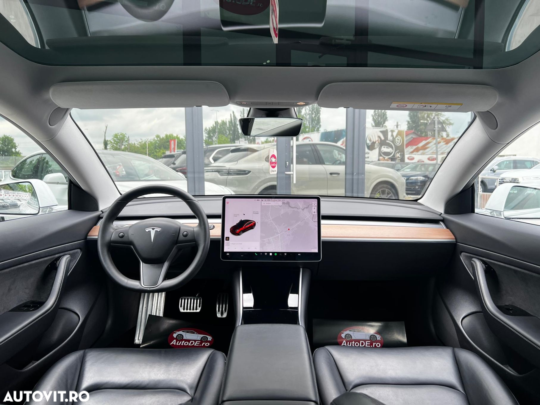 Tesla Model 3 - 7