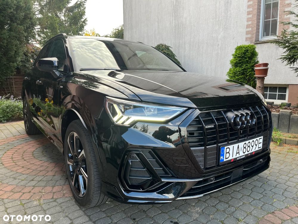 Audi Q3 45 TFSI Quattro S tronic S line - 2