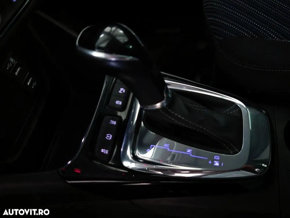 Opel Crossland X 1.2 Start/Stop 120 years Aut. - 14