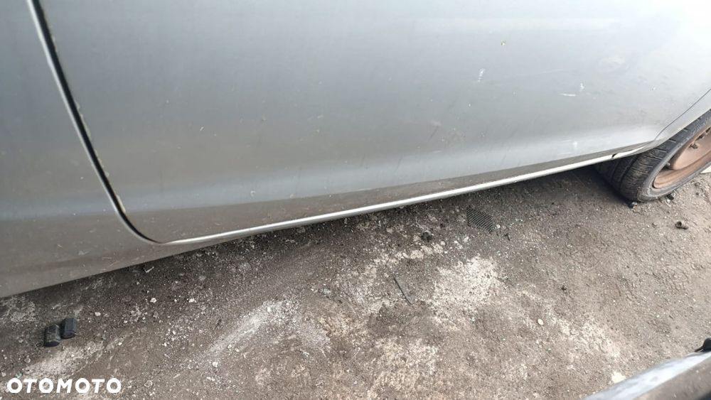35944 Ford fiesta VII MK7 przedlift model od 08-12 silnik 1.4 TDCi 70 km lakier 69 - 9