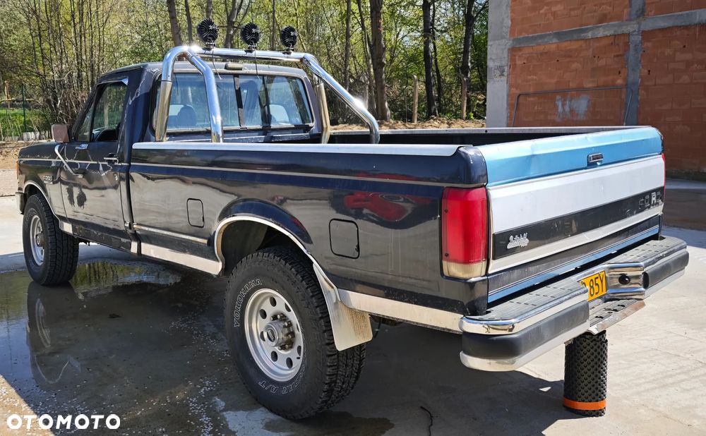 Ford F250 - 3
