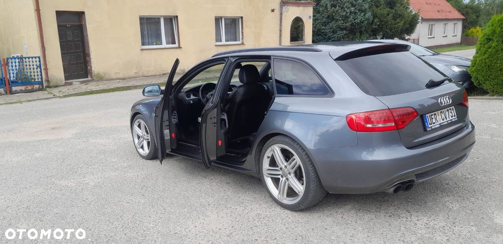 Audi A4 Avant - 15