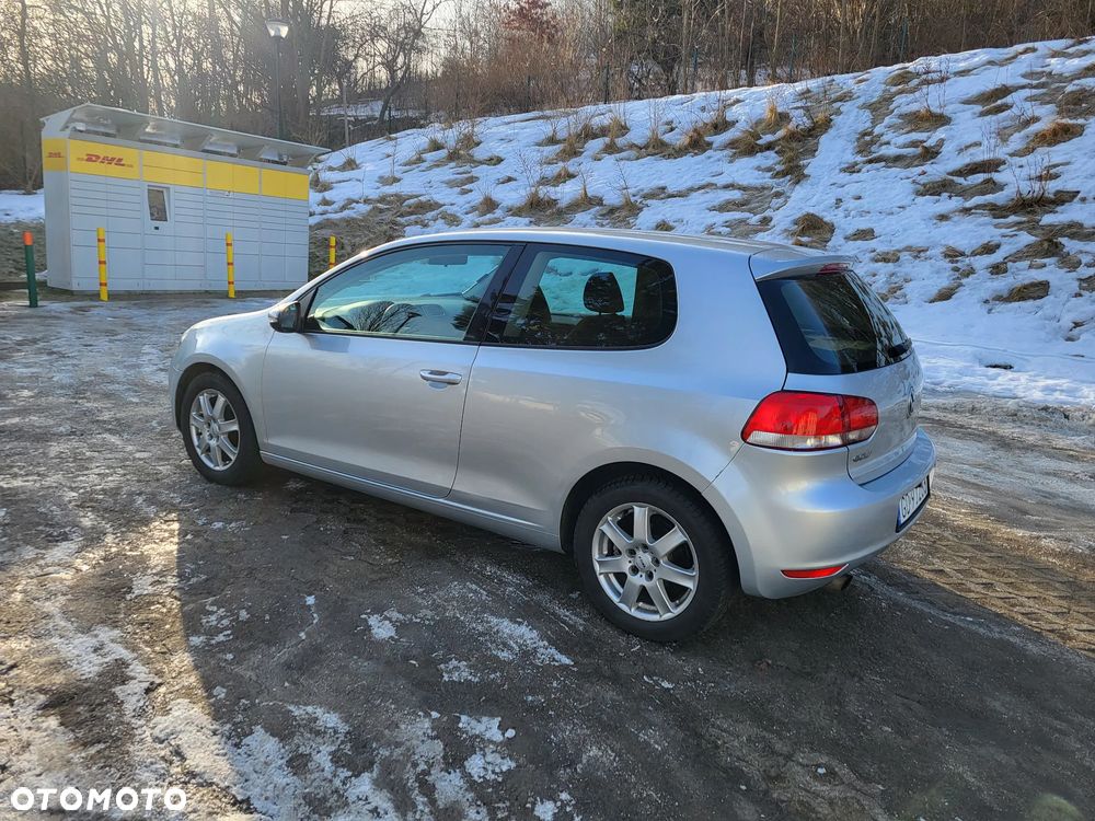 Volkswagen Golf - 18