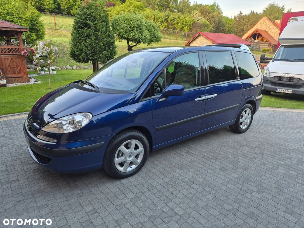 Peugeot 807 - 1