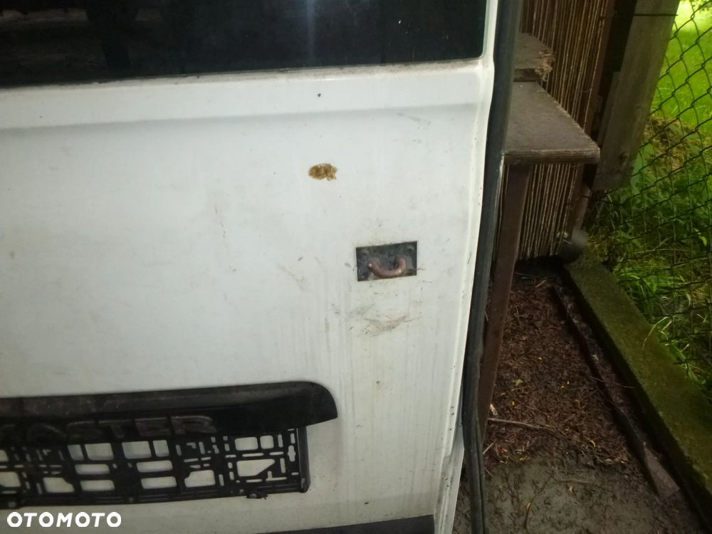 DRZWI TYLNE LEWE RENAULT MASTER III NISSAN  NV400  WYSOKIE Z SZYBĄ - 3