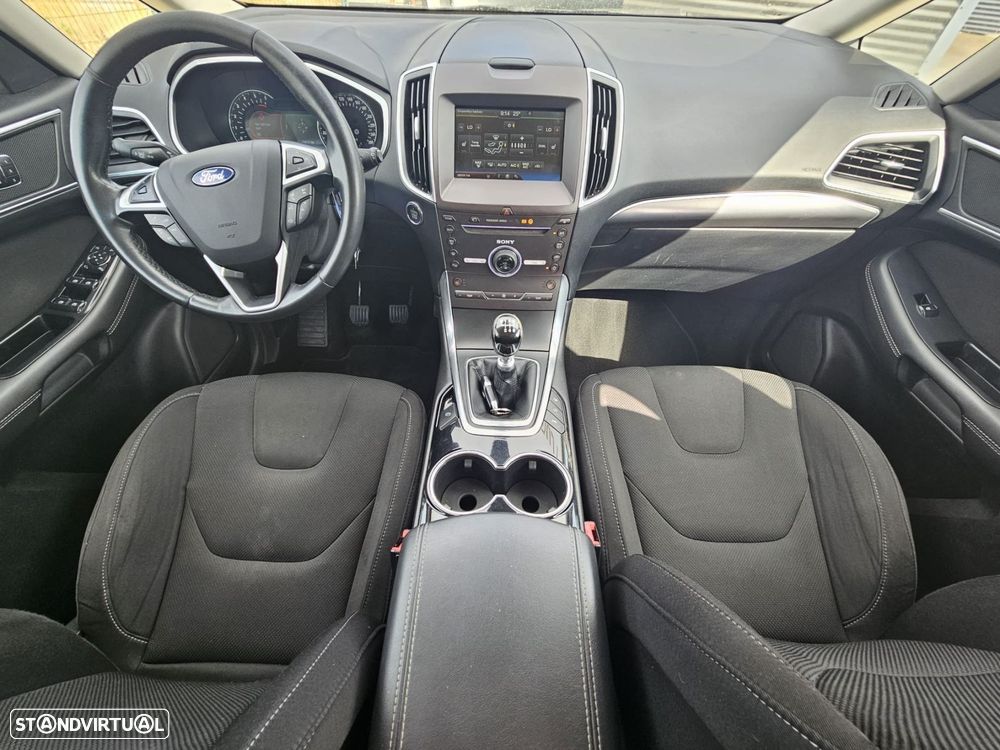 Ford S-Max 2.0 TDCi Titanium - 17