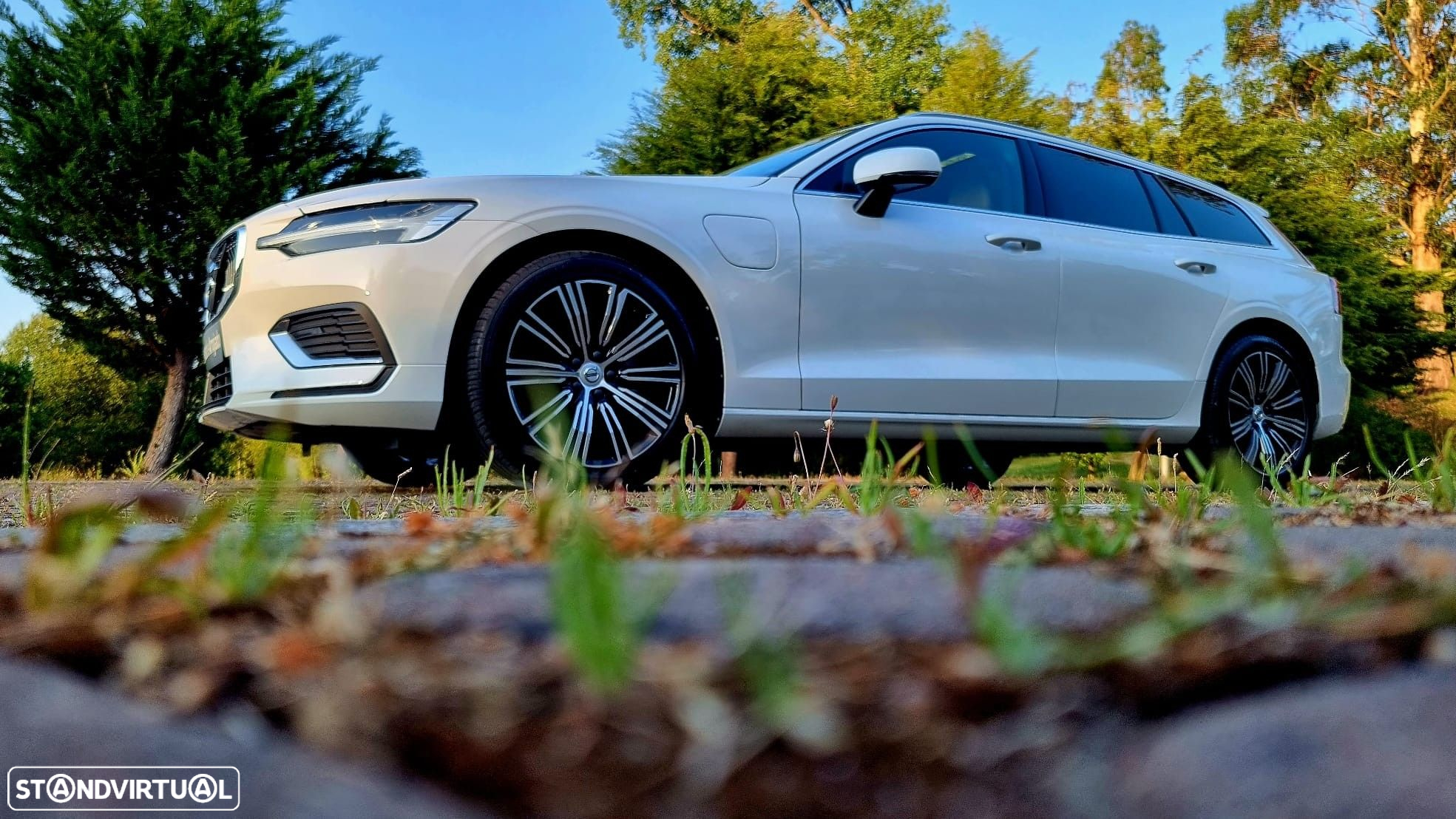 Volvo V60 2.0 T8 AWD TE Inscription - 4