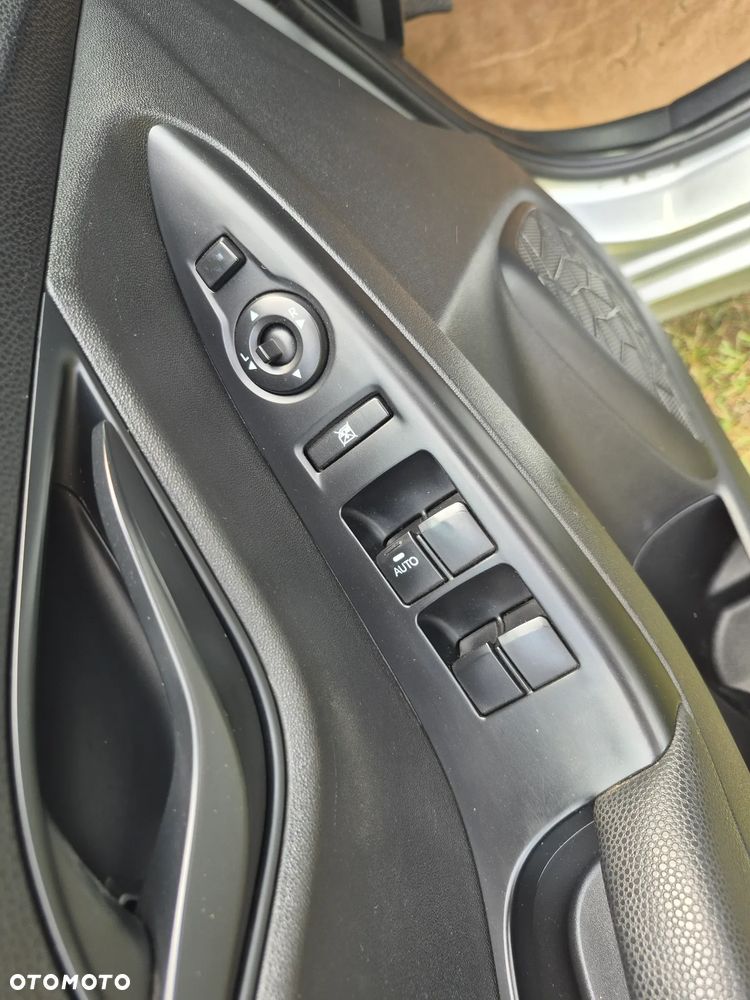 Hyundai ix20 1.4 Comfort - 24