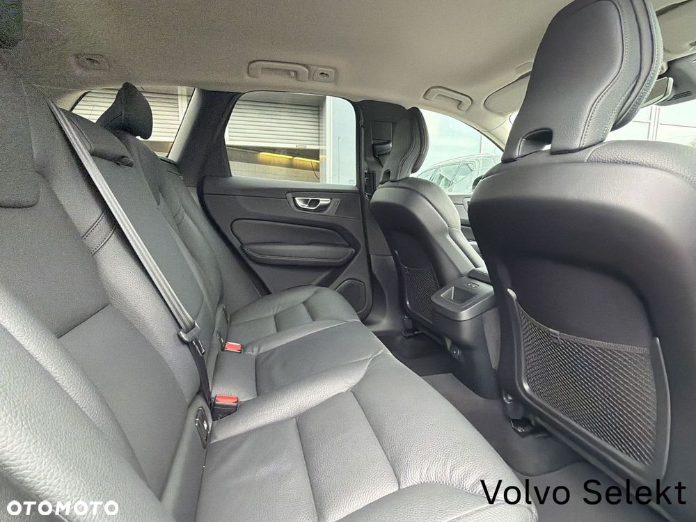 Volvo XC 60 - 16