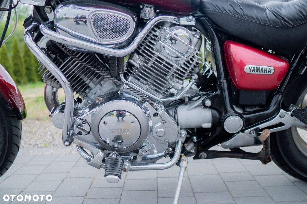 Yamaha XV - 28
