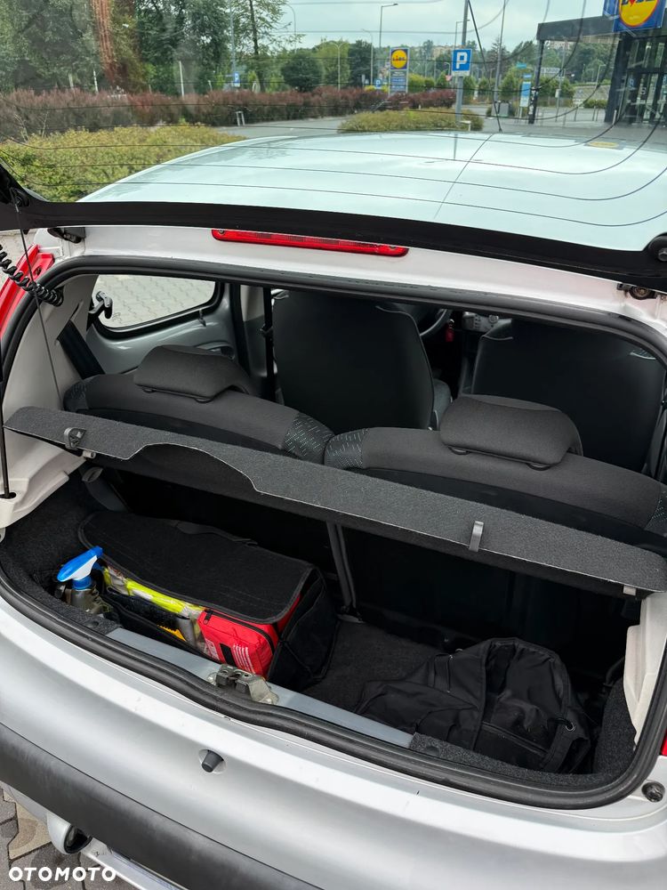 Peugeot 107 1.0 Urban Move - 5