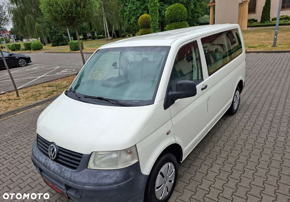 Volkswagen Transporter - 4