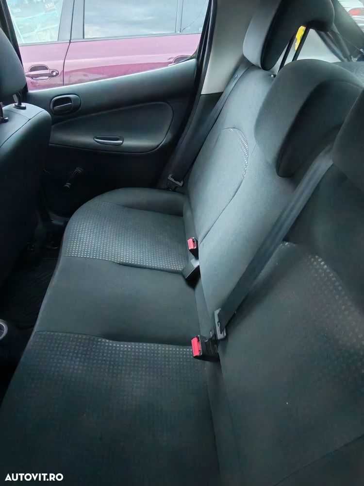 Peugeot 206+ 1.4 HDI Urban - 9