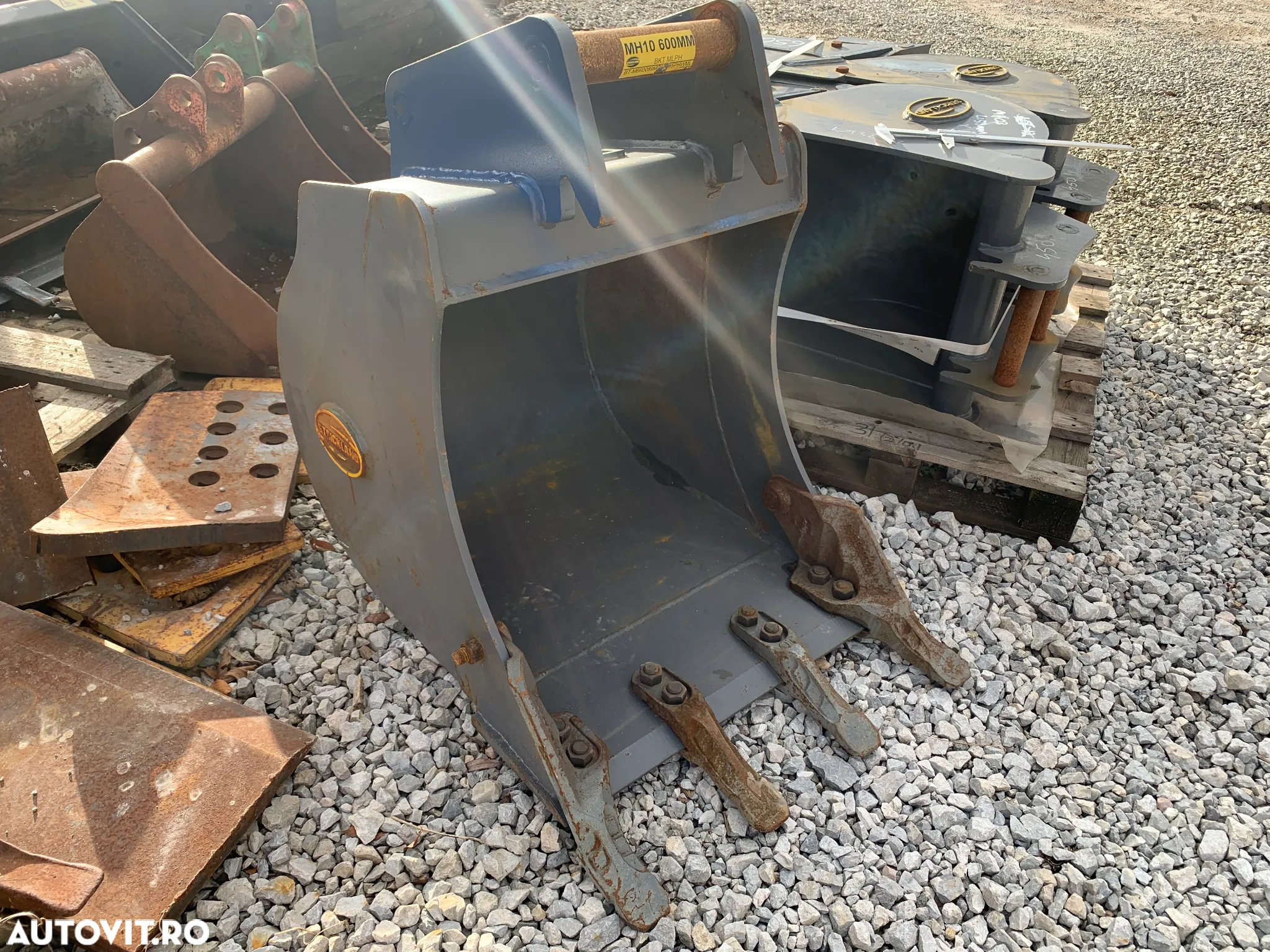 Cupa excavator Strickland noua pentru utilaje de 7-10 tone - 2