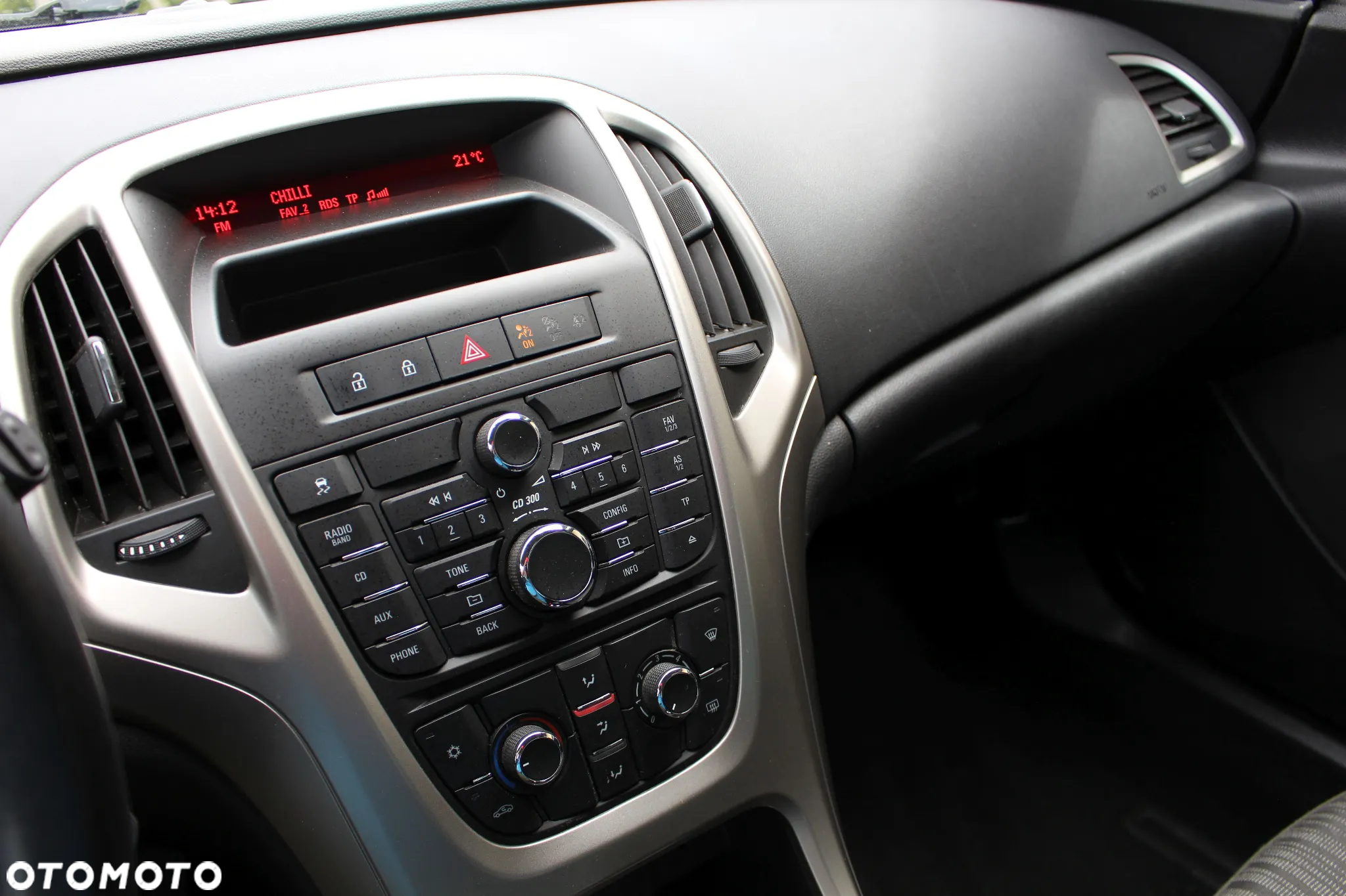 Opel Astra 1.4 Turbo Color Edition - 13