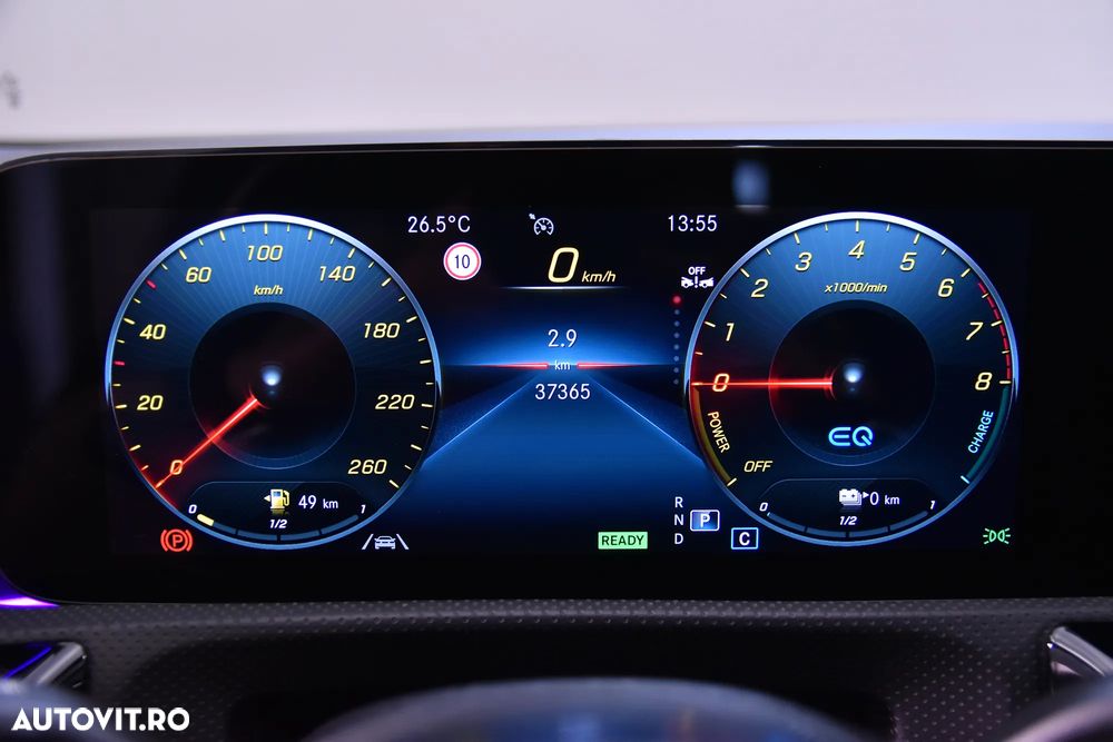 Mercedes-Benz CLA 250 e 8G-DCT - 11