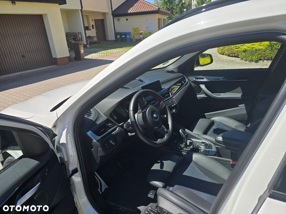 BMW X1 xDrive20i M Sport - 9