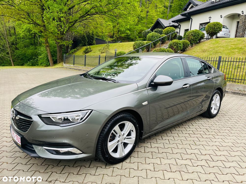 Opel Insignia Grand Sport 1.6 Diesel Business Innovation - 3