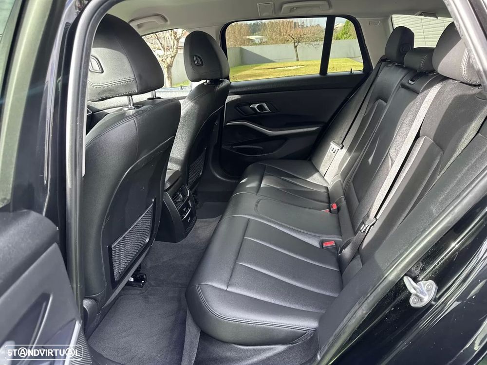 BMW 318 d Aut. Edition M Sport Shadow - 33