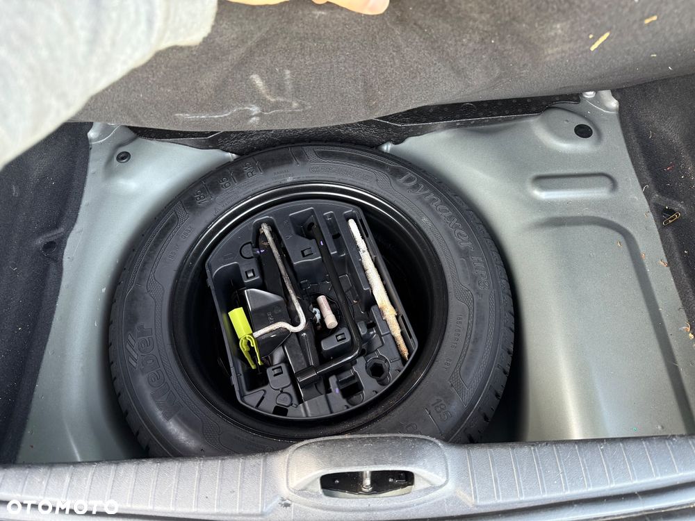 Peugeot 208 PureTech 82 Allure - 21