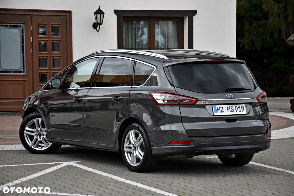 Ford S-Max 2.0 TDCi Titanium PowerShift - 16