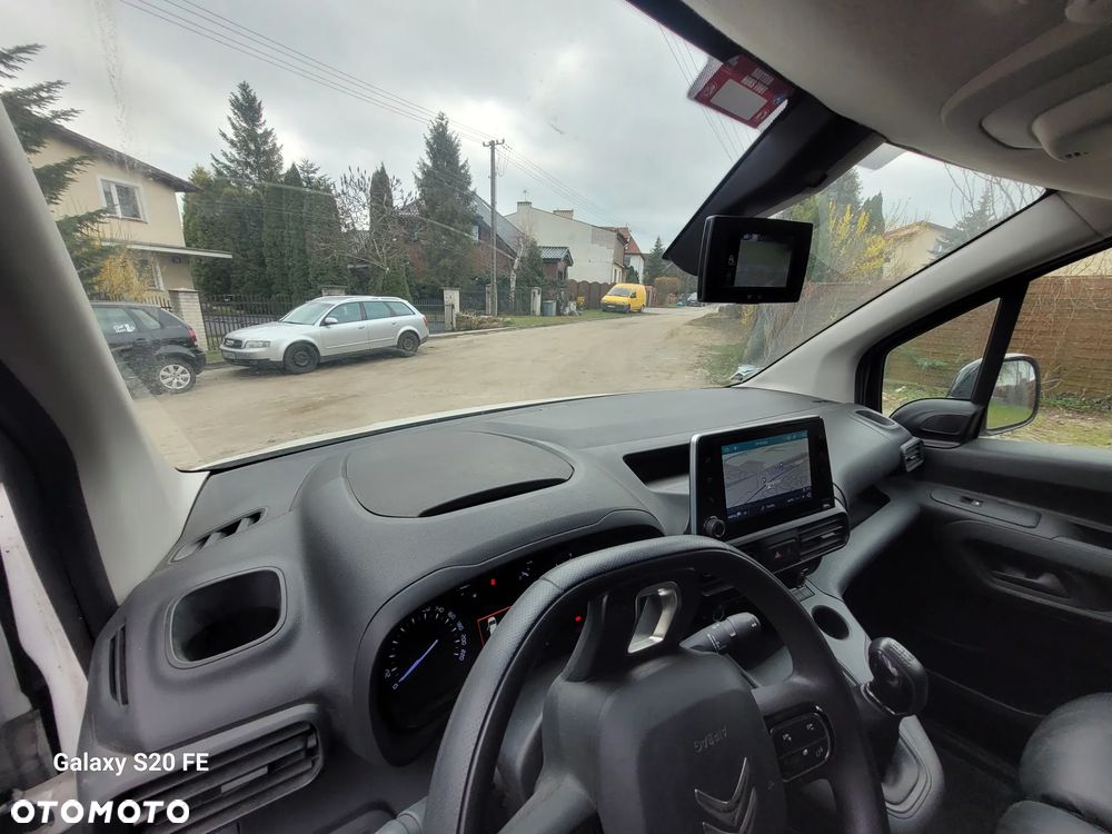 Citroën BERLINGO FURGON LONG L2 - 11