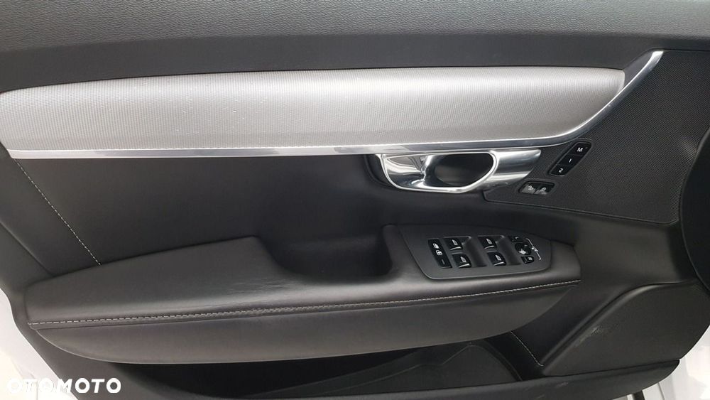 Volvo V90 - 17
