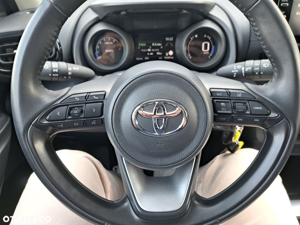 Toyota Yaris - 11