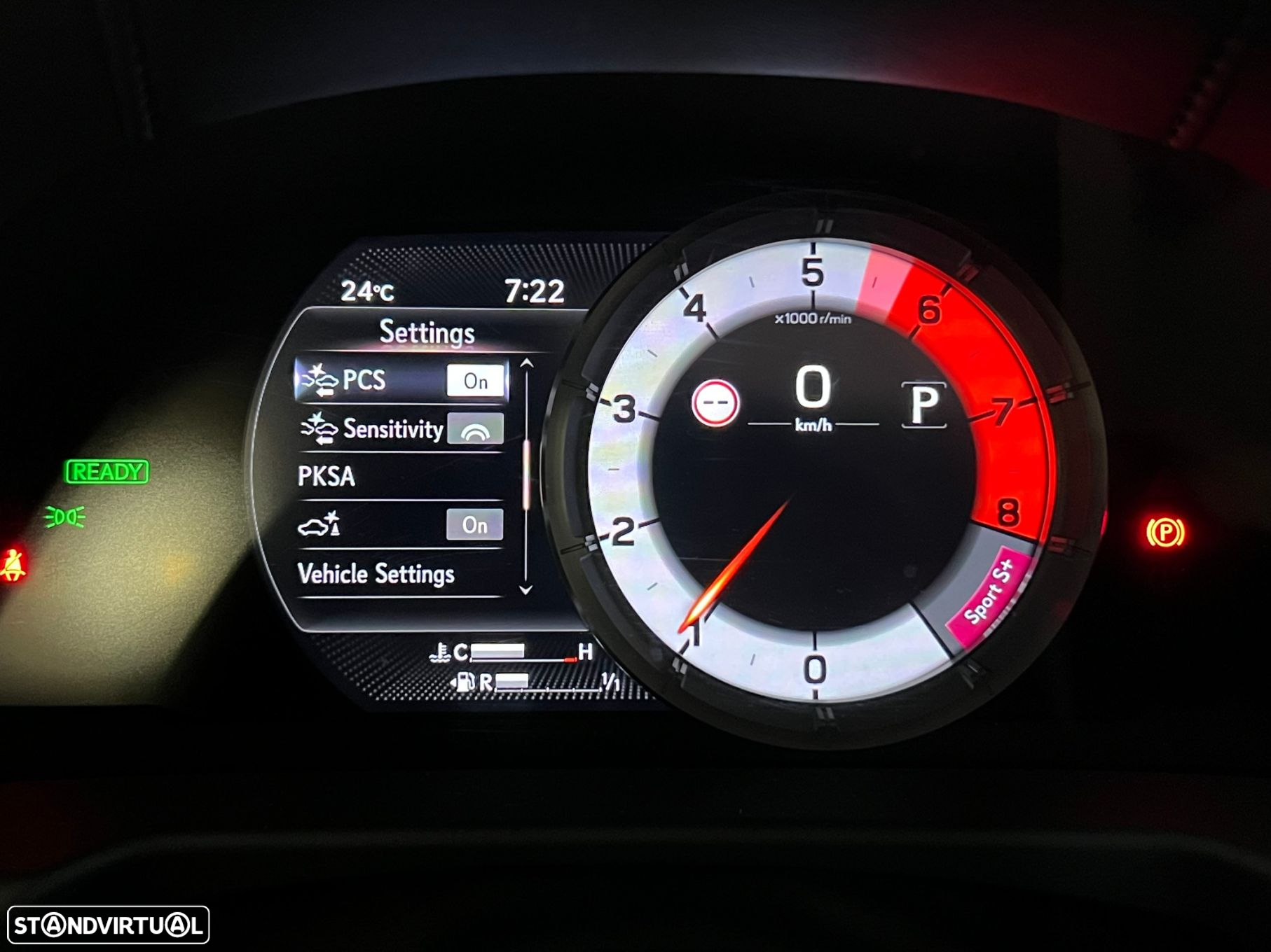 Lexus es-300h F Sport+ - 38