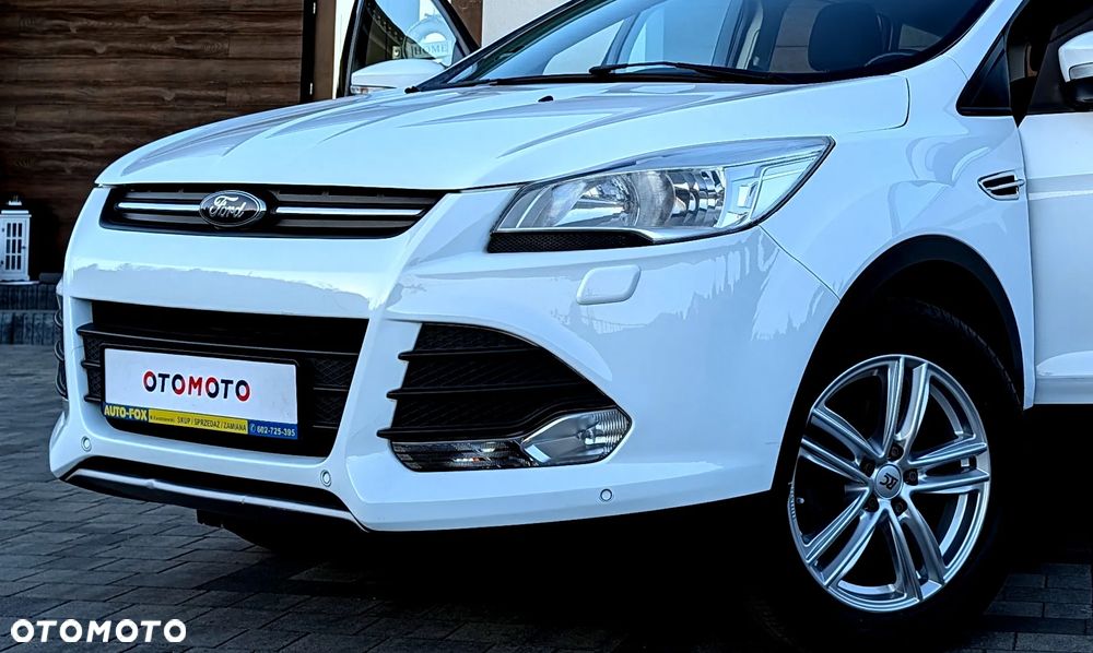 Ford Kuga 1.6 EcoBoost 2x4 Titanium - 18