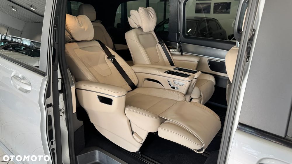 Mercedes-Benz Klasa V 300 d 4-Matic 9G-Tronic Exclusive (d³ugi) - 27