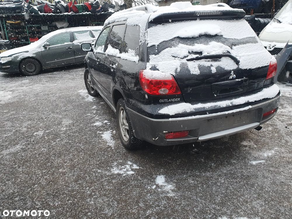 Mitsubishi Outlander 2.0 100 kW na części rok 2005 - 7