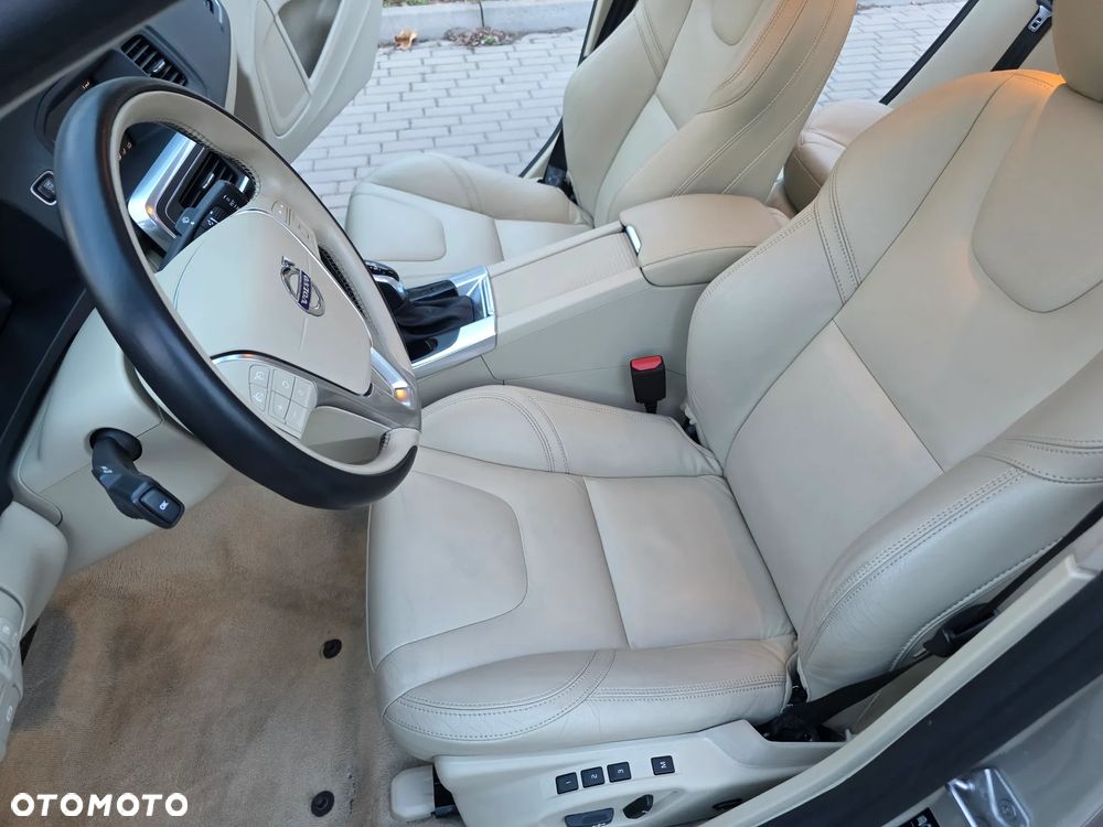 Volvo S60 D4 Geartronic Summum - 26