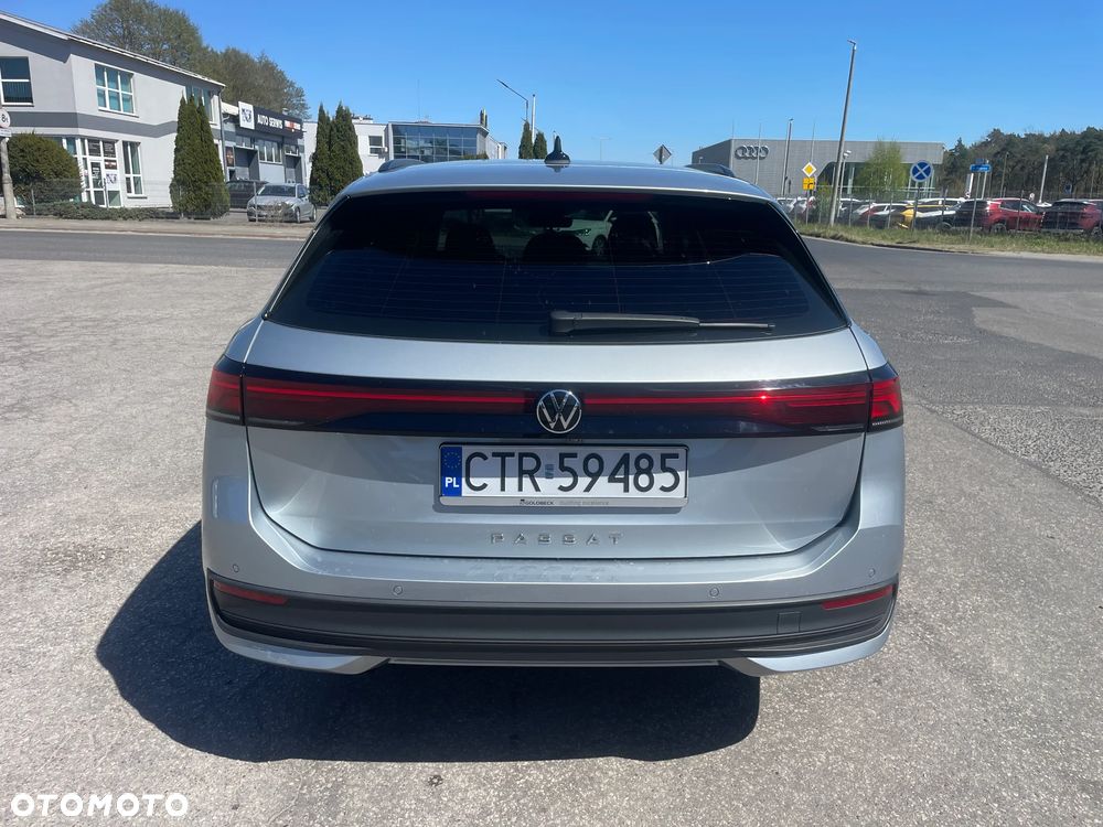 Volkswagen Passat - 6