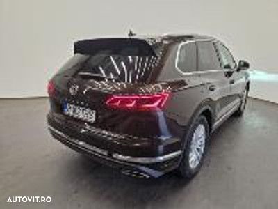 Volkswagen Touareg - 5