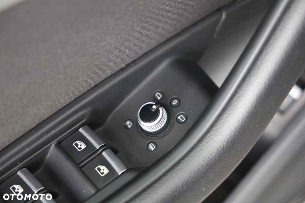Audi A4 Avant 35 TDI mHEV Advanced S tronic - 11