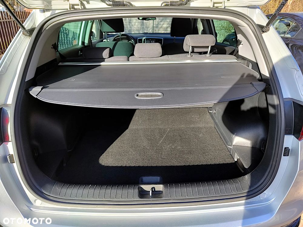 Kia Sportage 1.6 T-GDI M 2WD DCT - 11