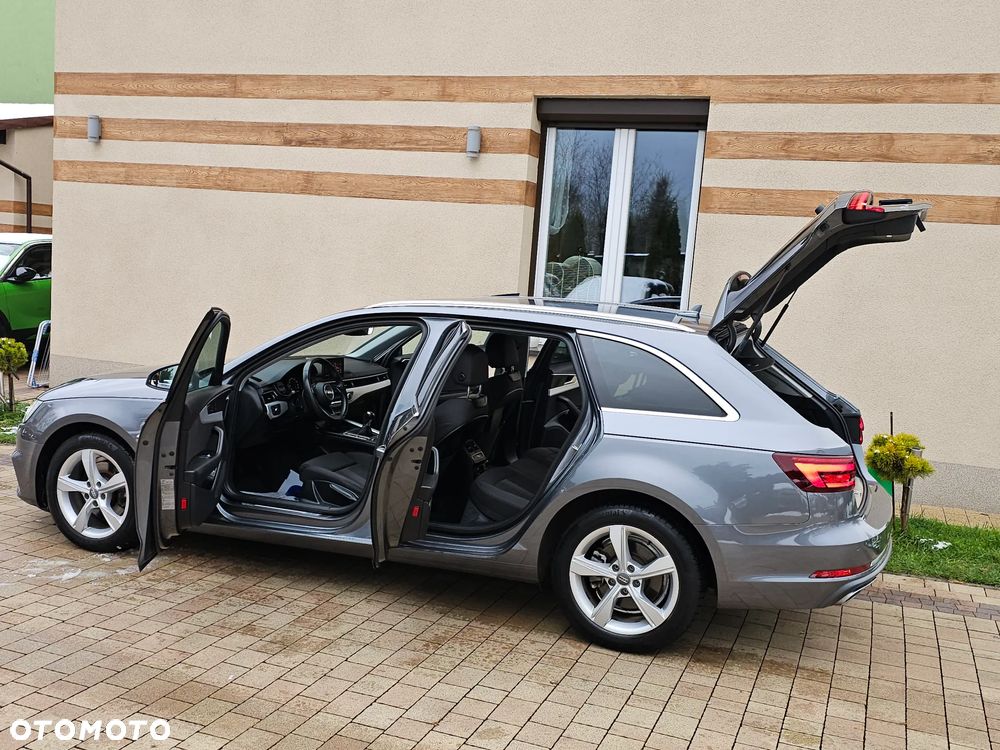 Audi A4 Avant 35 TFSI sport - 19