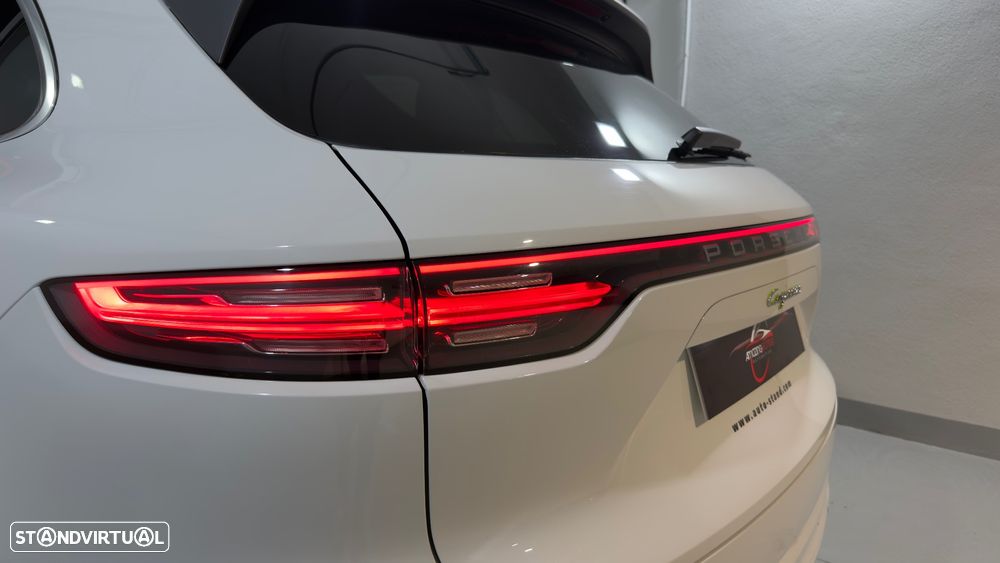 Porsche Cayenne E-Hybrid - 14