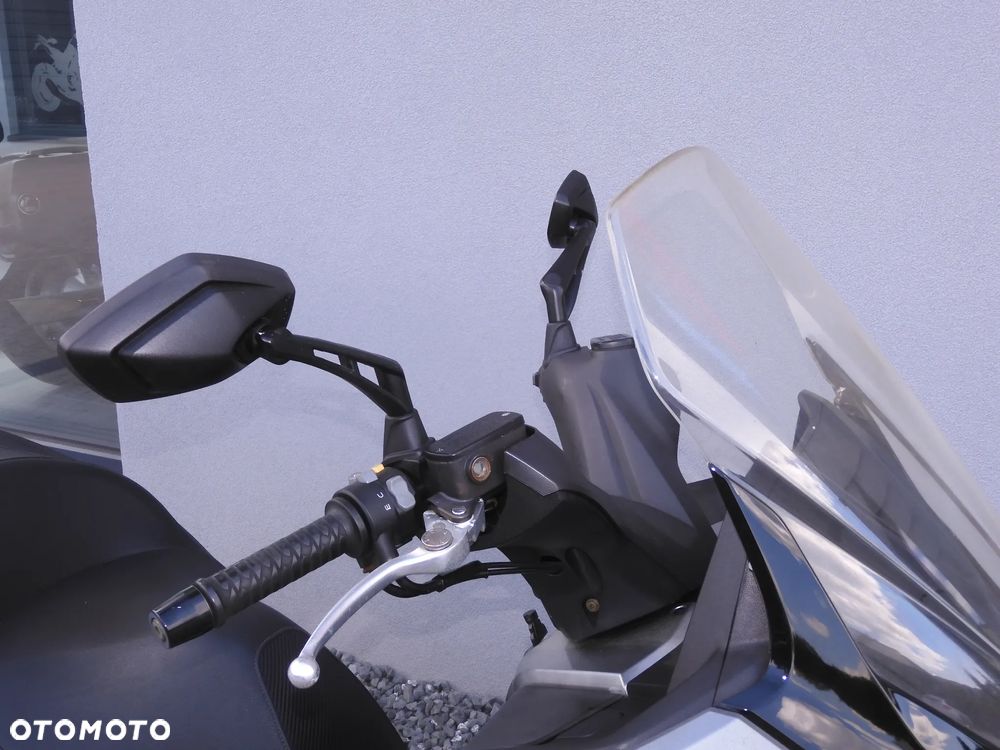 Kymco Downtown - 7