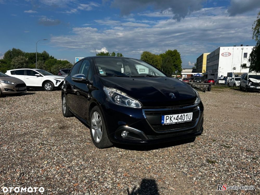 Peugeot 208 - 2