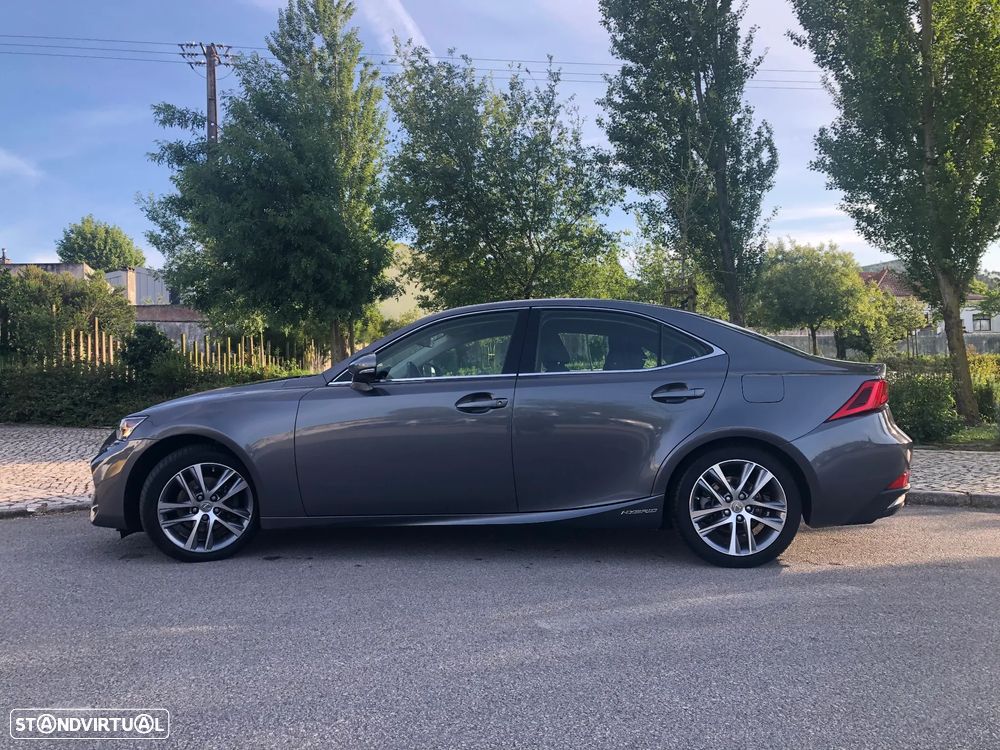 Lexus IS 300H Executive - 7