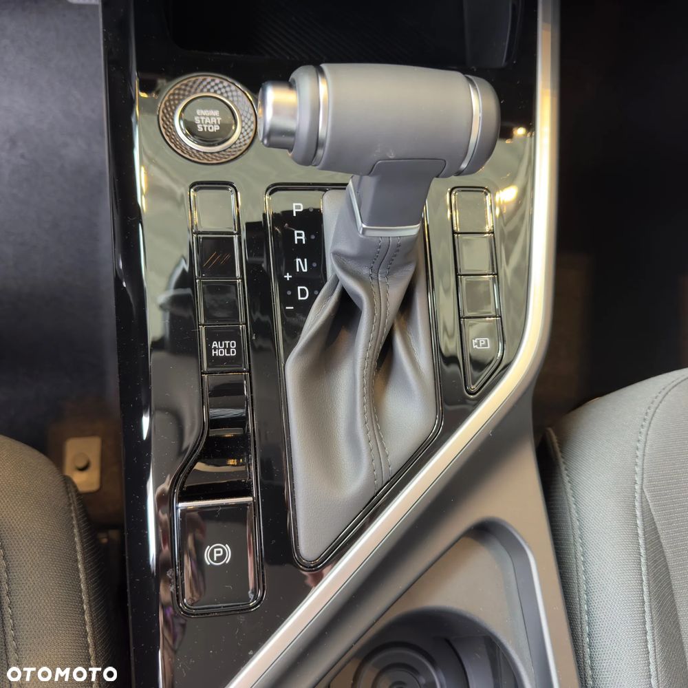Kia Niro 1.6 GDI Hybrid M - 8