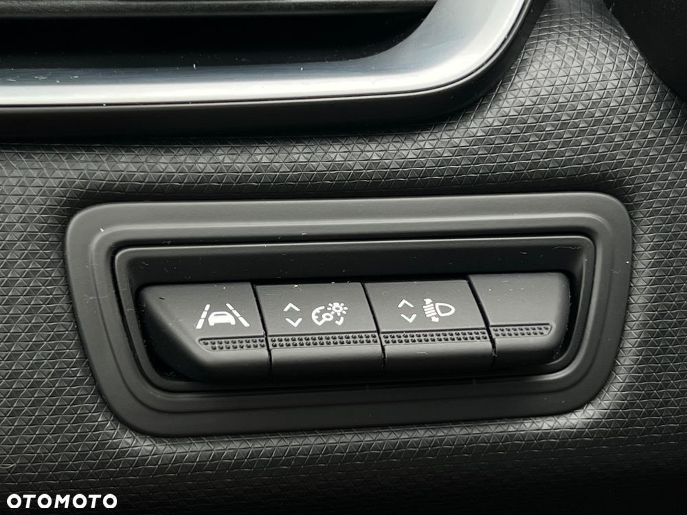 Renault Clio - 28