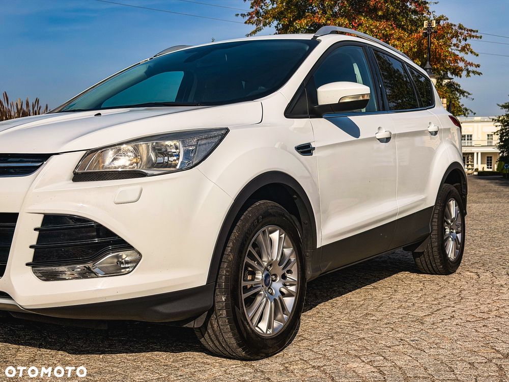 Ford Kuga 1.6 EcoBoost 2x4 Titanium - 21