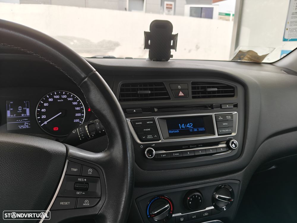 Hyundai i20 1.2 Comfort+Pack de lançamento - 7
