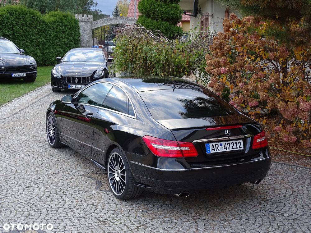 Mercedes-Benz Klasa E - 6