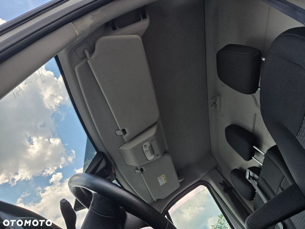 Ford Transit - 24