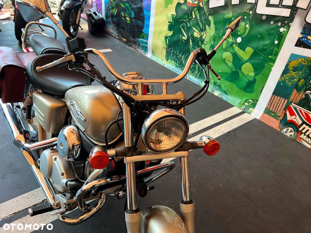 Honda VT - 17